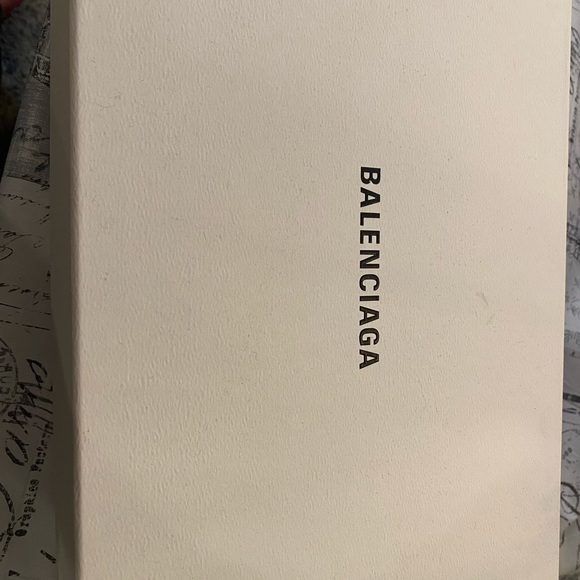 Balenciaga Women's Speed Knit High Top Sneakers - Picture 2 of 7